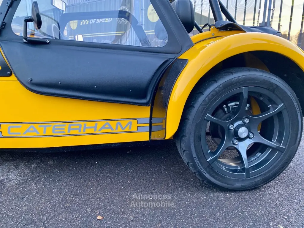 caterham-seven-340-s-sv-lowered-neuf-partial3.webp